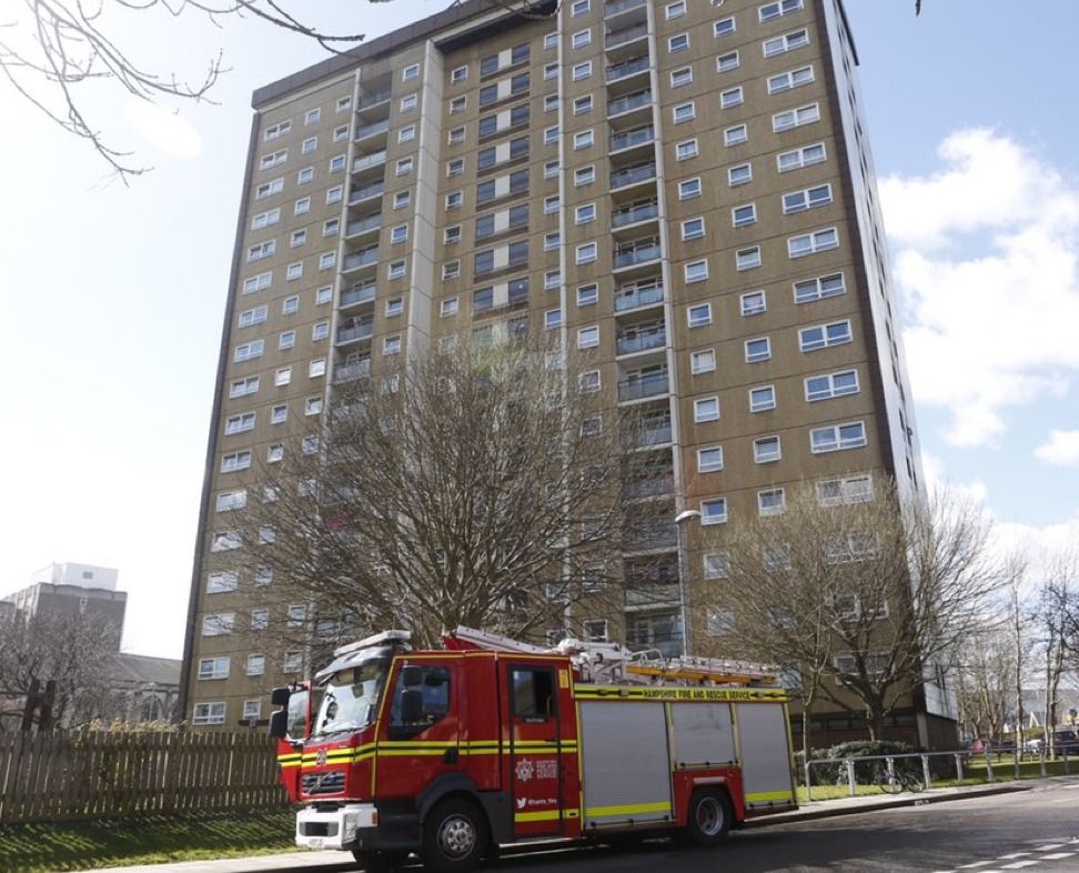 Southsea Fire Crews Called To  Fire In Portsmouth Tower