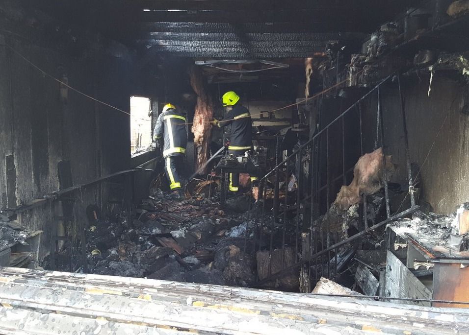 Fire Crews Tackle Blaze At Garage In Fareham