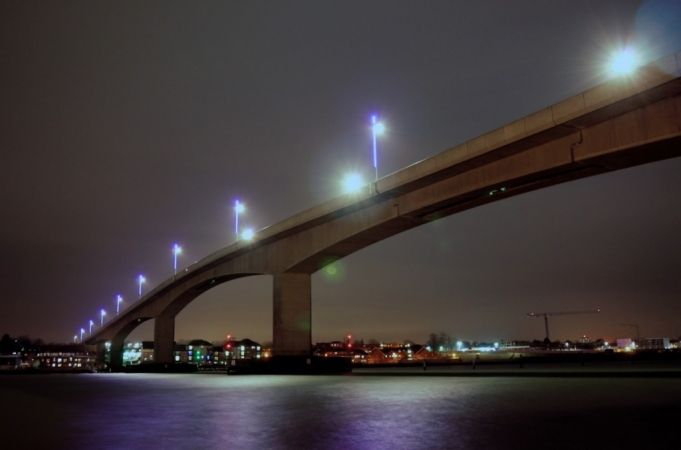 Two Vehicle Crash Closes Southampton Itchen Bridge