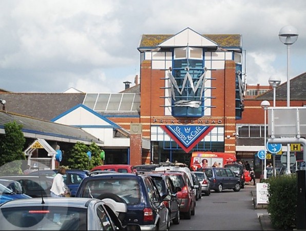 Teenager  Assaulted Outside Busy Shopping Centre