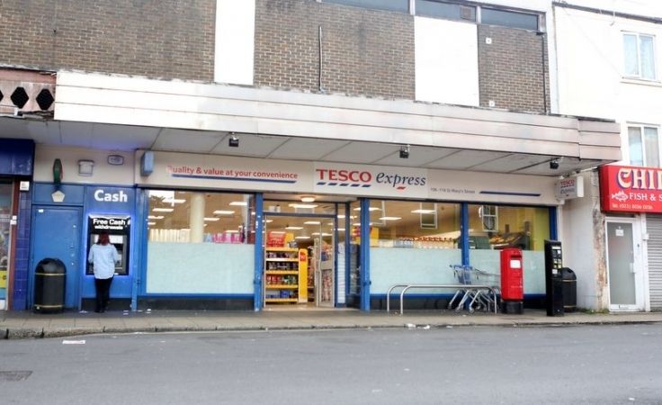 Cyclist Stabbed Outside Tesco Express Southampton