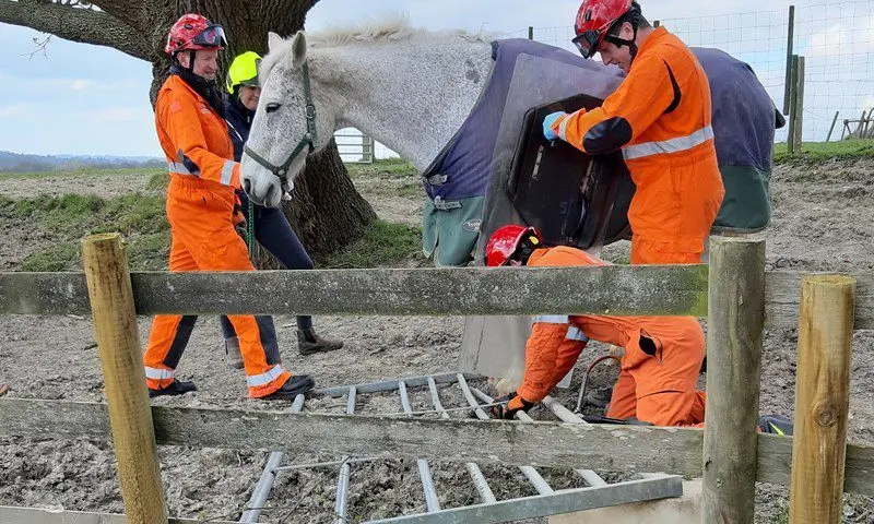 Six Jailed For 27 Years For Smuggling Migrants Across The Channel