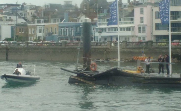 Mv Balmoral Strikes West Cowes Pontoon On The Isle Of Wight