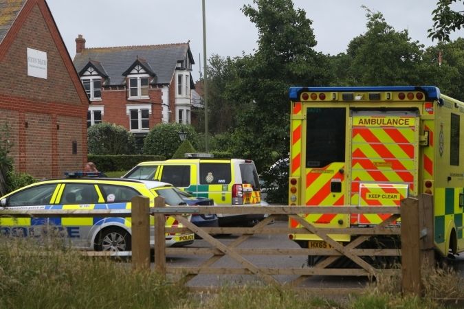 Police Seal Off Billy Trail Track  In Hayling Island After Incident