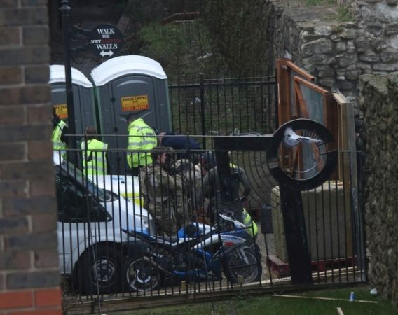  british Army Lease Bargate Shopping  Centre In Southampton And  We Are A Threat From Terrorists 