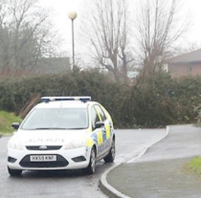 Police Hunt Man After Sex Attack In Waterlooville