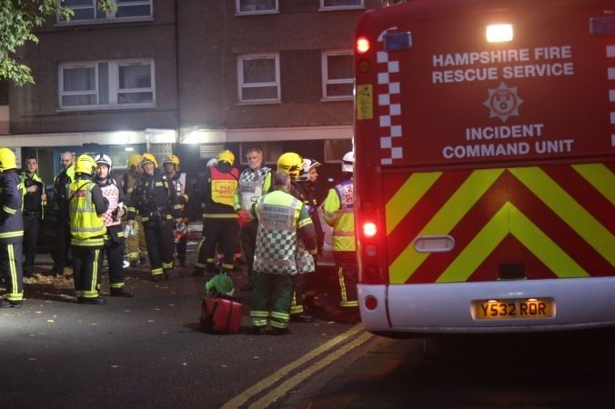 100 Firefighters Tackle Flat Fire In Portsmouth