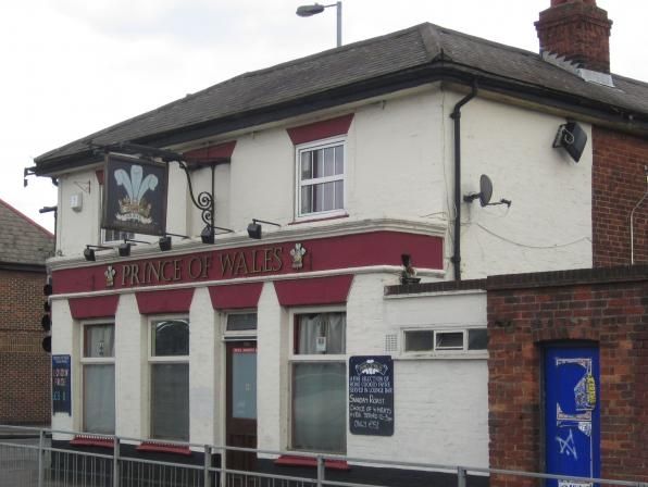 Man Stabbed Near Prince Of Wales Pub In Southampton