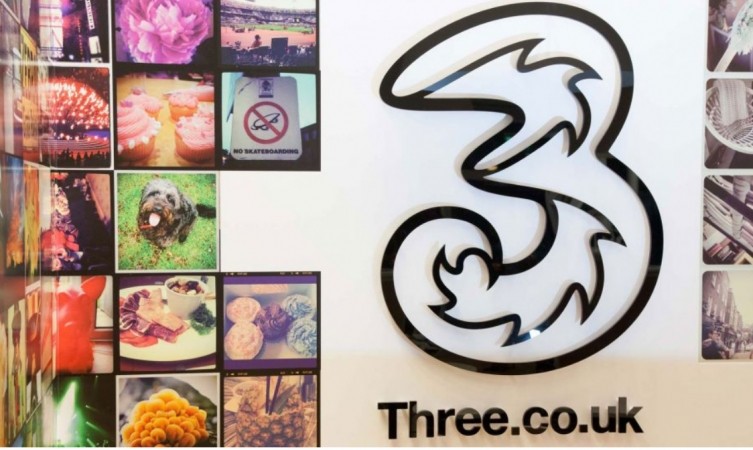 Major Mobile Phone Outage On Three Mobile Network Effects  Hundreds Of South Coast Customers