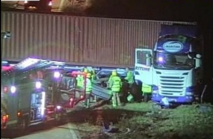 Lorry Jack Knives On M27 After Collision With Car  Near Southampton Airport