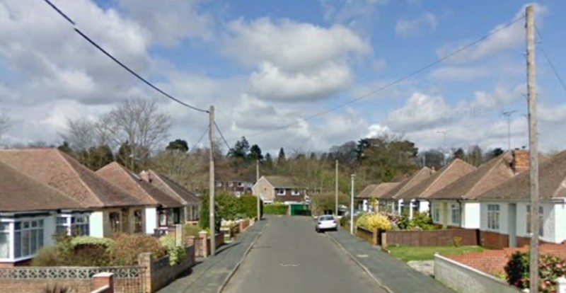 Parents On Alert After Reports Of Pervert Indecently Exposing Himself In Romsey